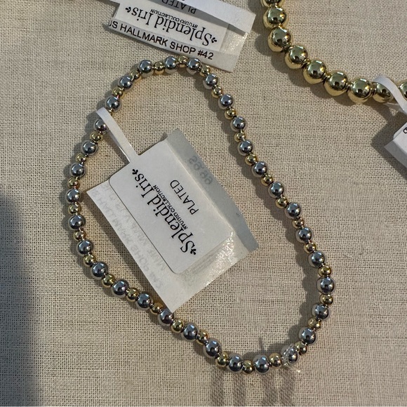 Brand New Set/4 Bead Stretch Bracelets. 2 Gold, Silver, & mixed Gold and Silver - Picture 13 of 16